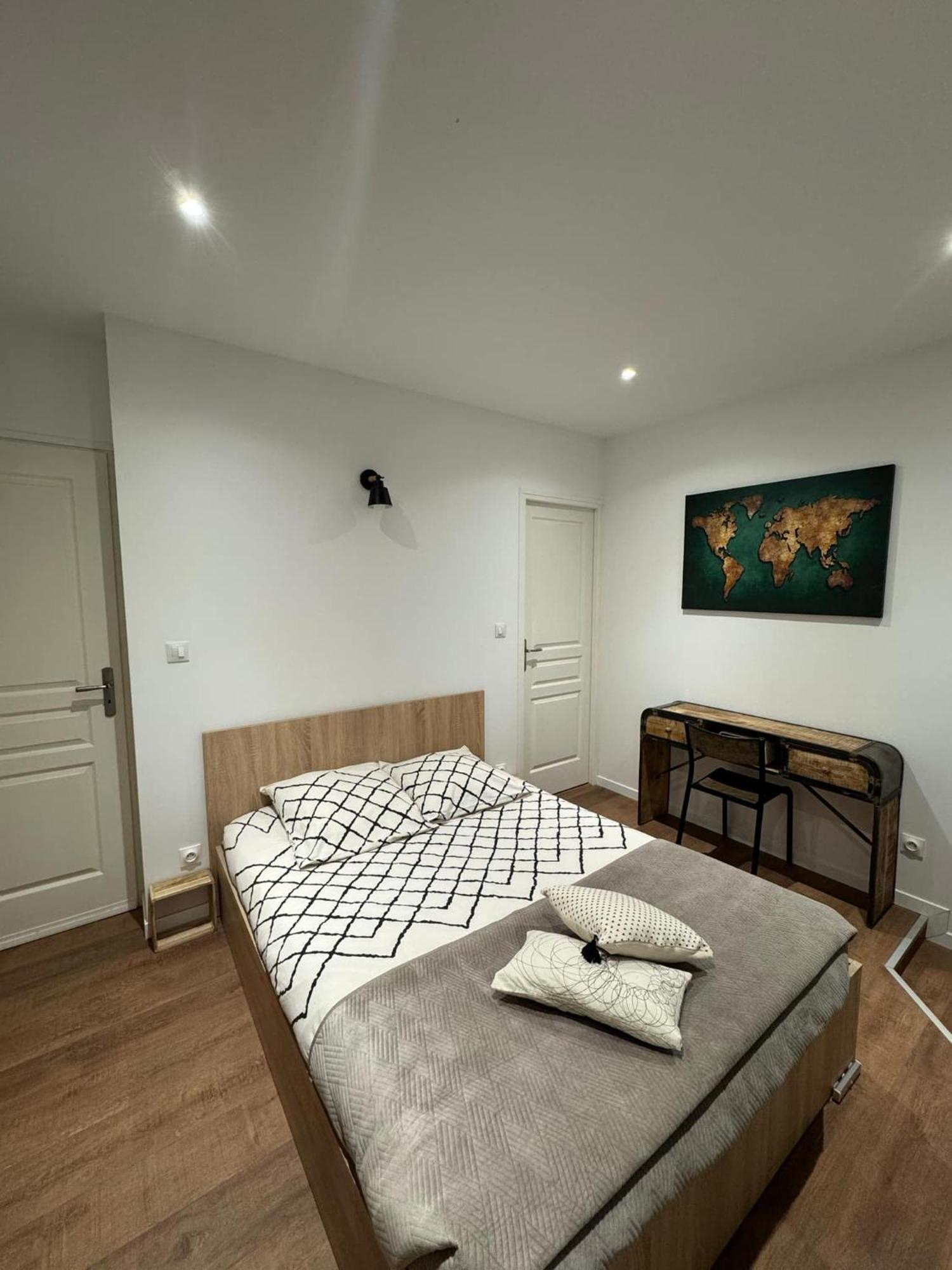 Apartmán Chez Christian Et Valerie Rocbaron Exteriér fotografie